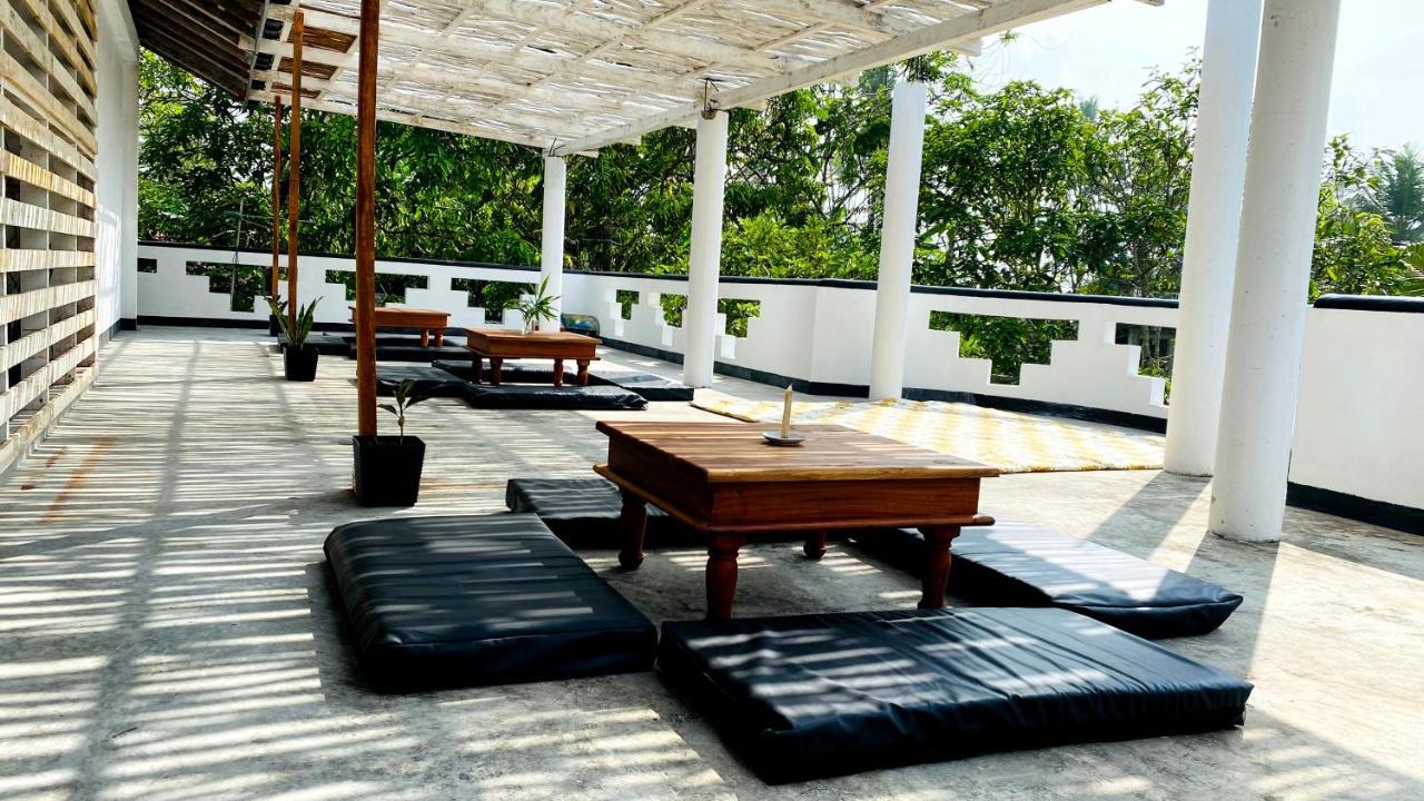 Madiha Surf House Lanka Hotel Matara Exterior photo